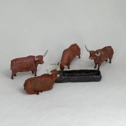 Highland Cows set (4) and trough (painted)